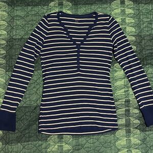 Gap Women's Supersoft Long Sleeve Top/Shirt -White and Blue Stripes